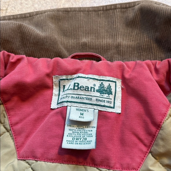 vtg L.L. Bean Red Insulated Barn Chore Coat - Picture 2 of 5